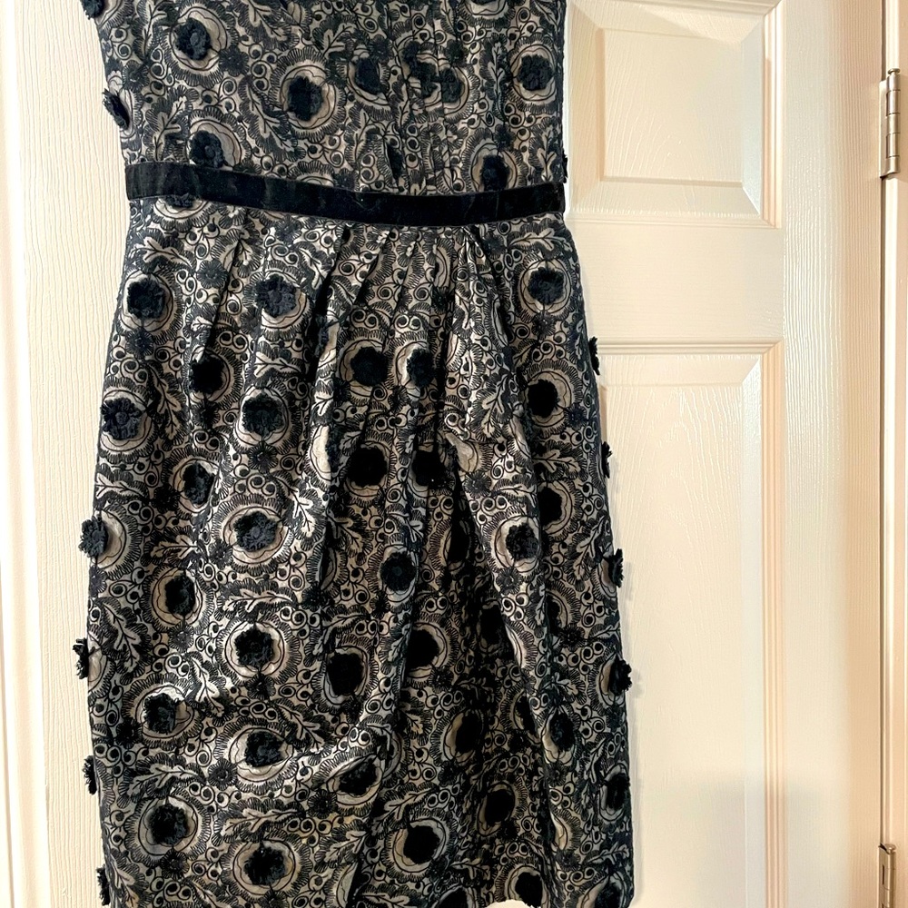 Cocktail strapless dress